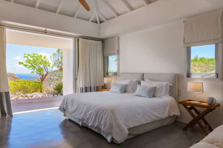 Modern suite at Villa Olive with peaceful hillside outlook